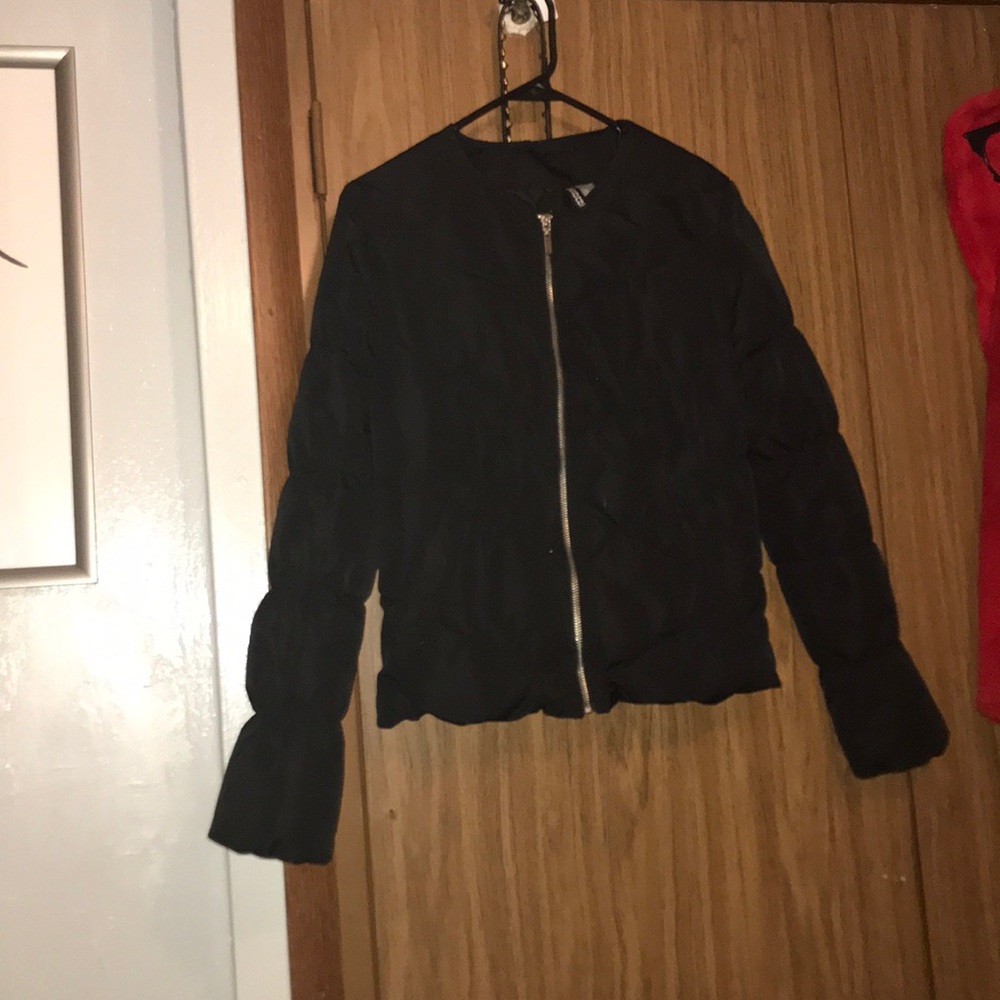Womens H&M Divided puffer jacket size 8
